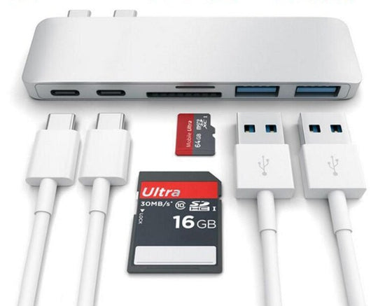 USB-C Hub With SD Card Readers